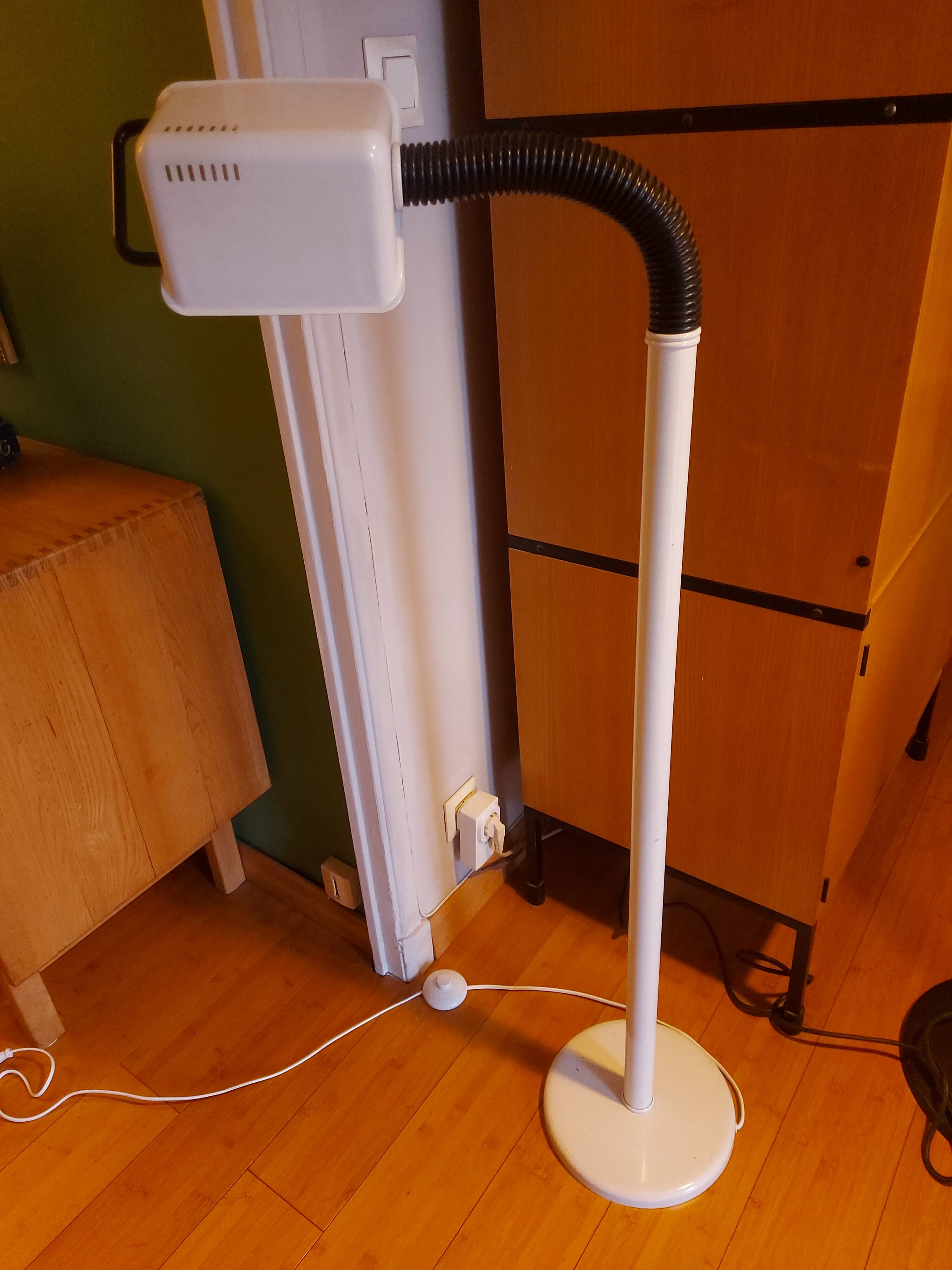 80'S LYSKAER floor lamp