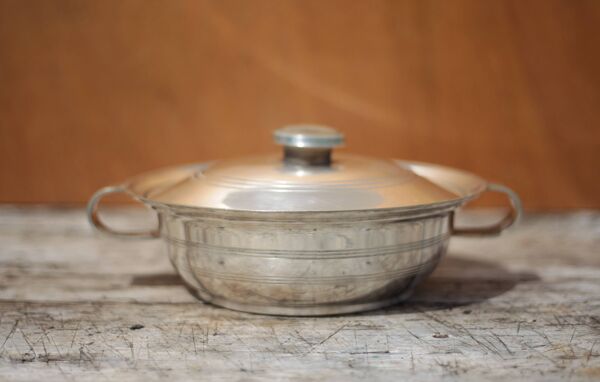 Plat métal argenté poinçon frères Saglier, légumier métal argenté, art déco