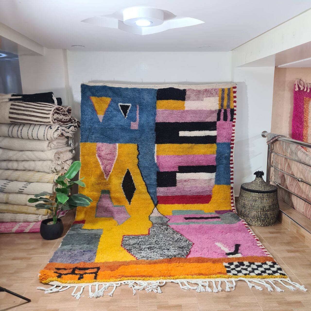 Handmade Moroccan Berber rug 300 x 200 cm