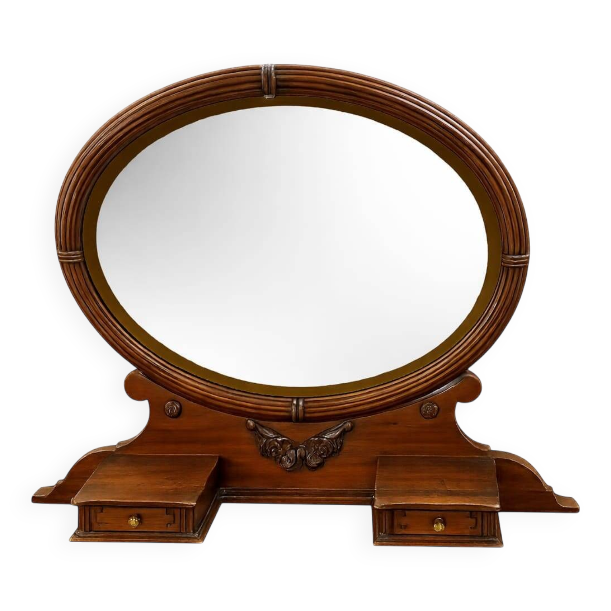 Antique chest of drawers