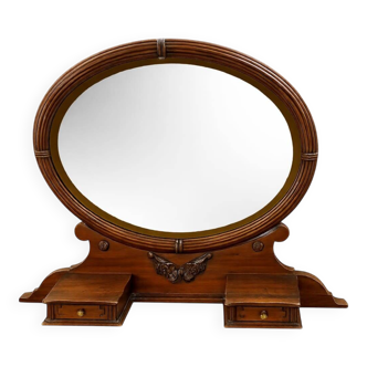 Antique chest of drawers