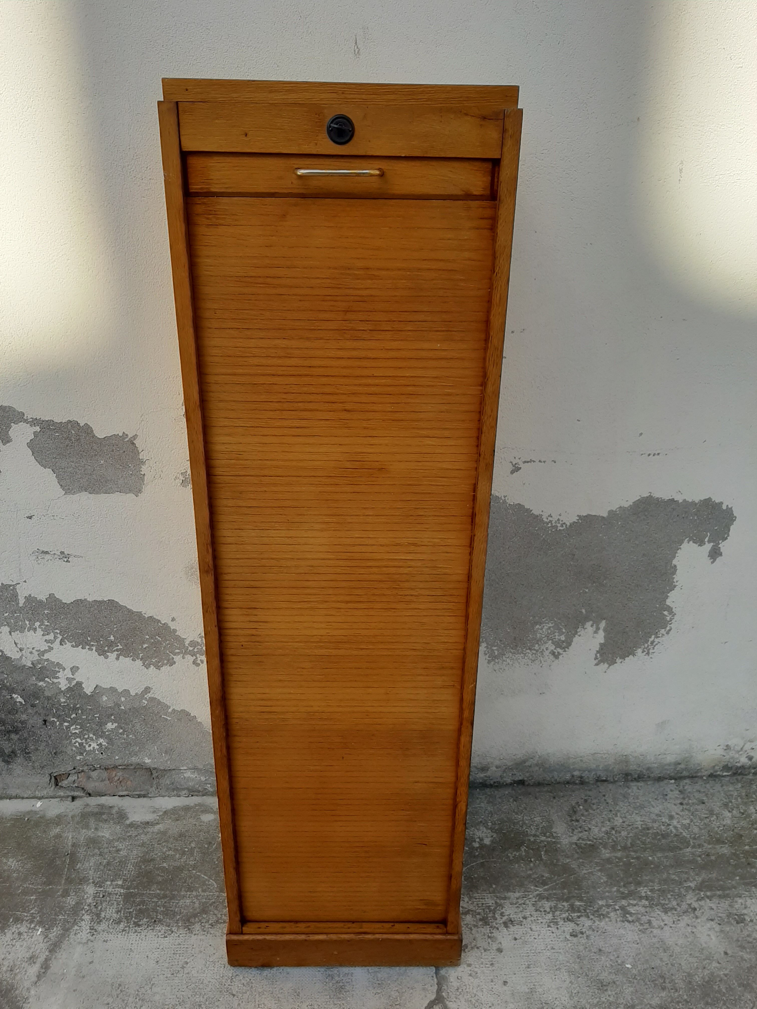 Curtain cabinet 1950