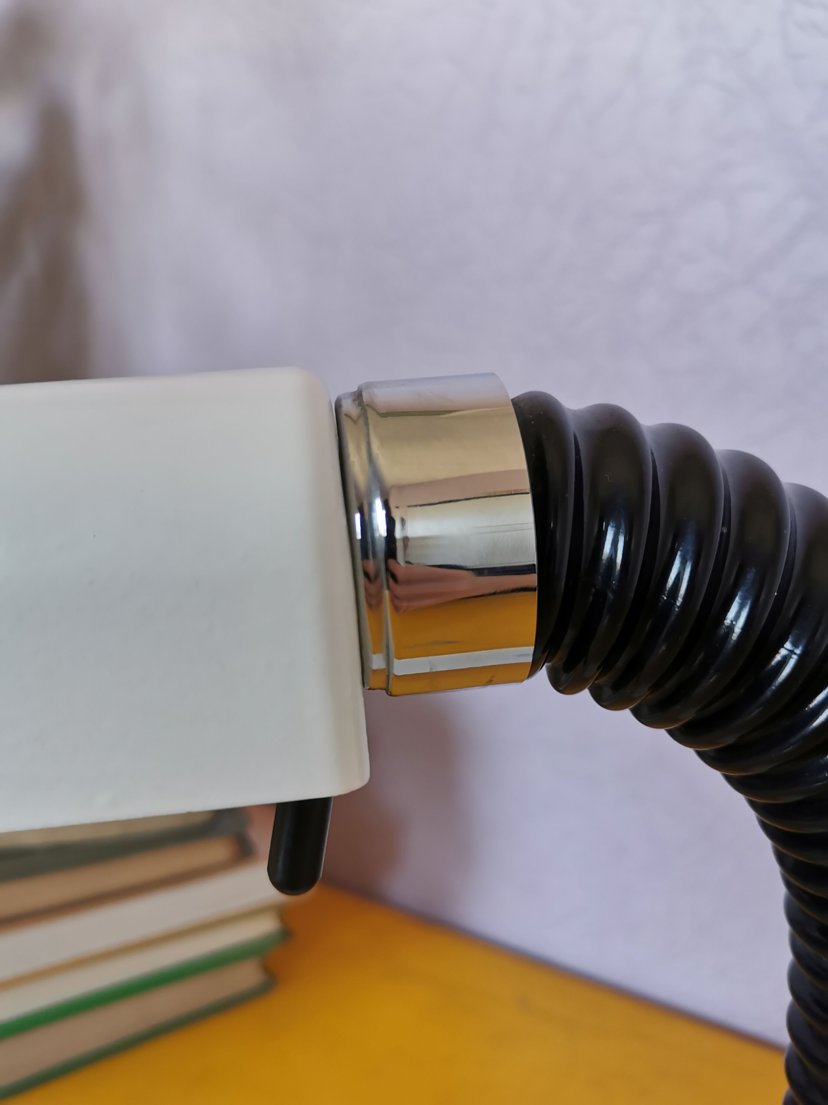 Flexible and adjustable lamp lacquered brass, 1970