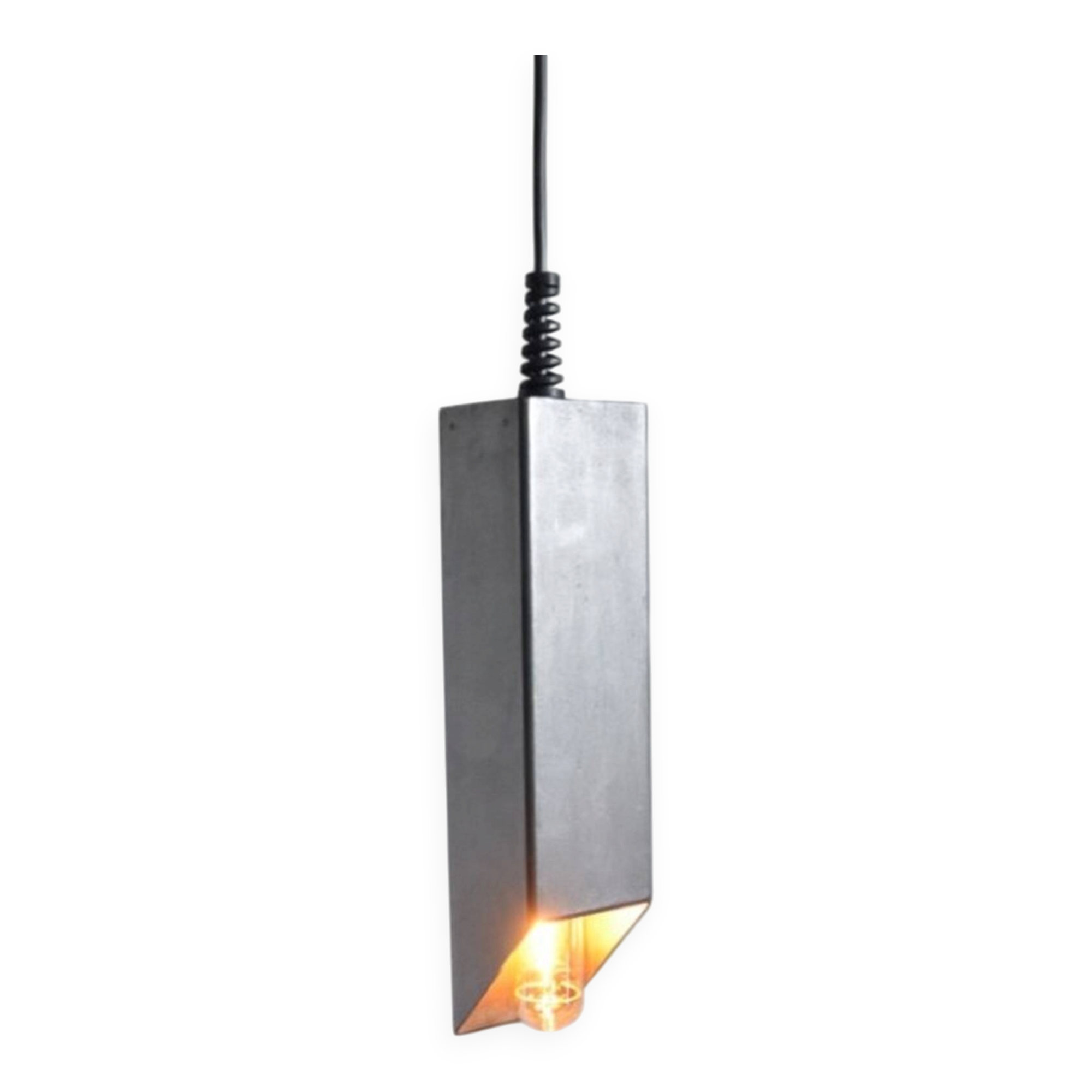 Industrial style pendant light