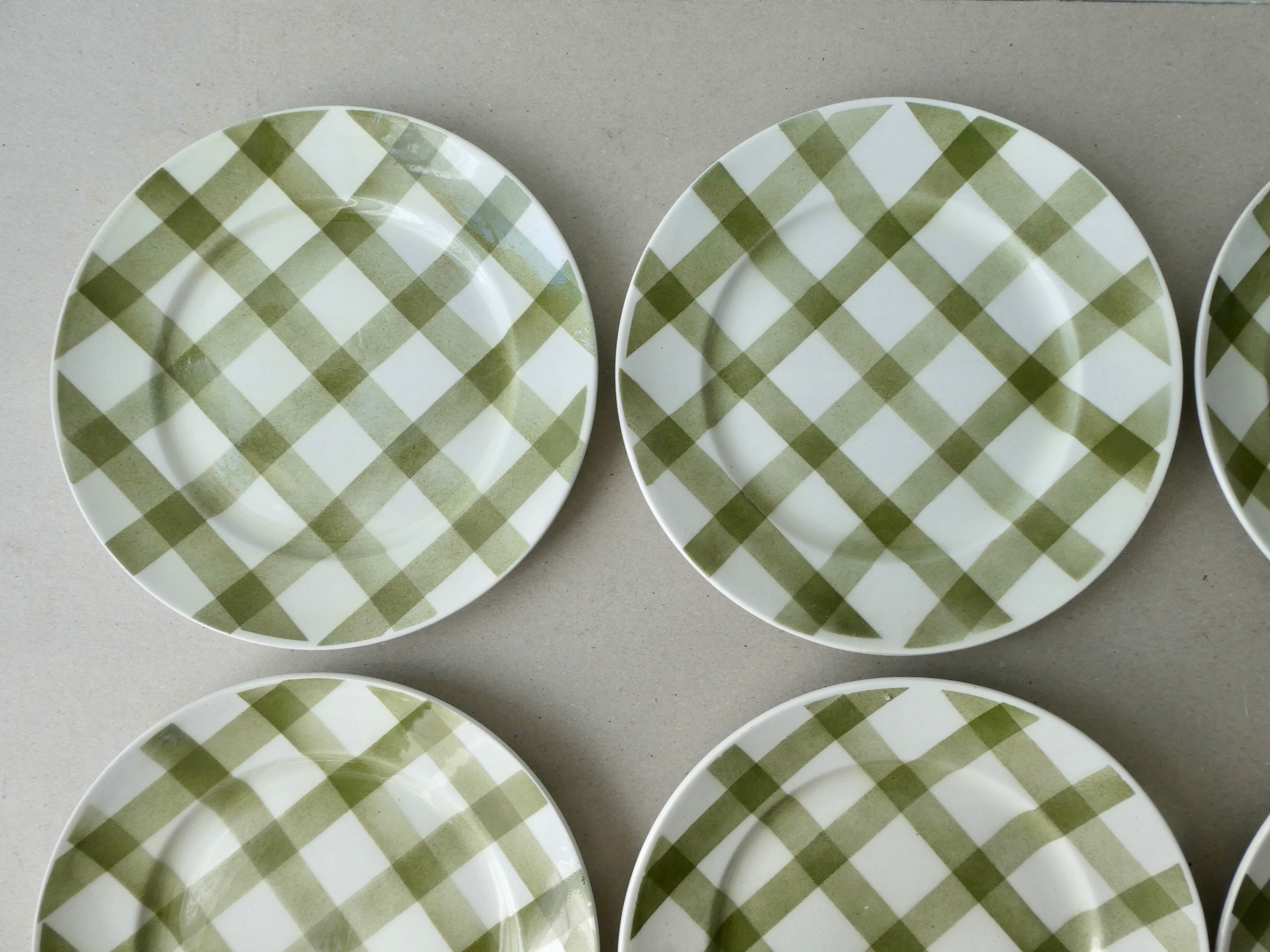 6 flat plates Moulin des Loups tablecloth model, 23 cm