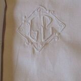 table service 2 tablecloths + 11 mono GC napkins in mixed color
