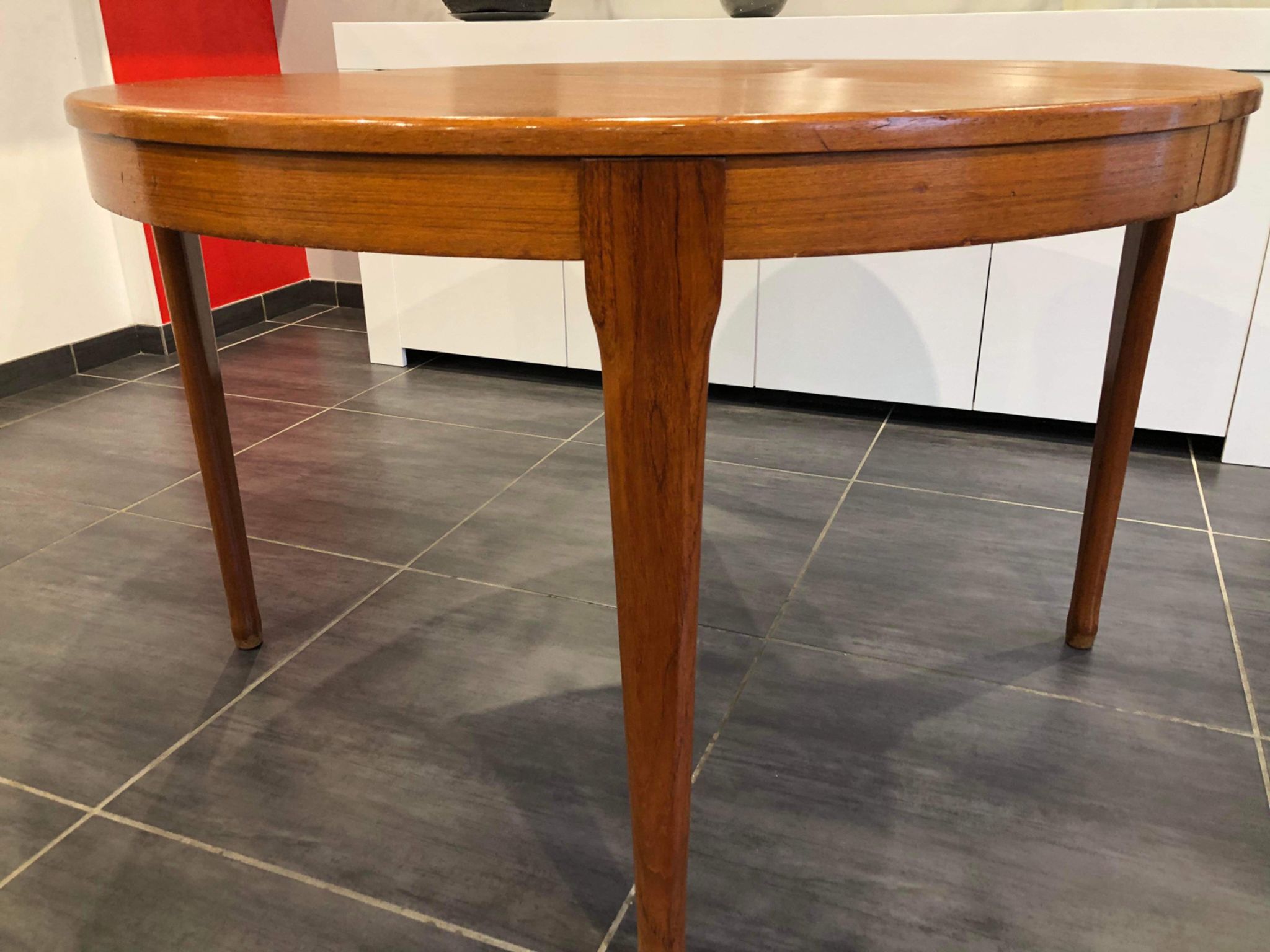 Round table "furniture tv paris" Scandinavian vintage, 1960s