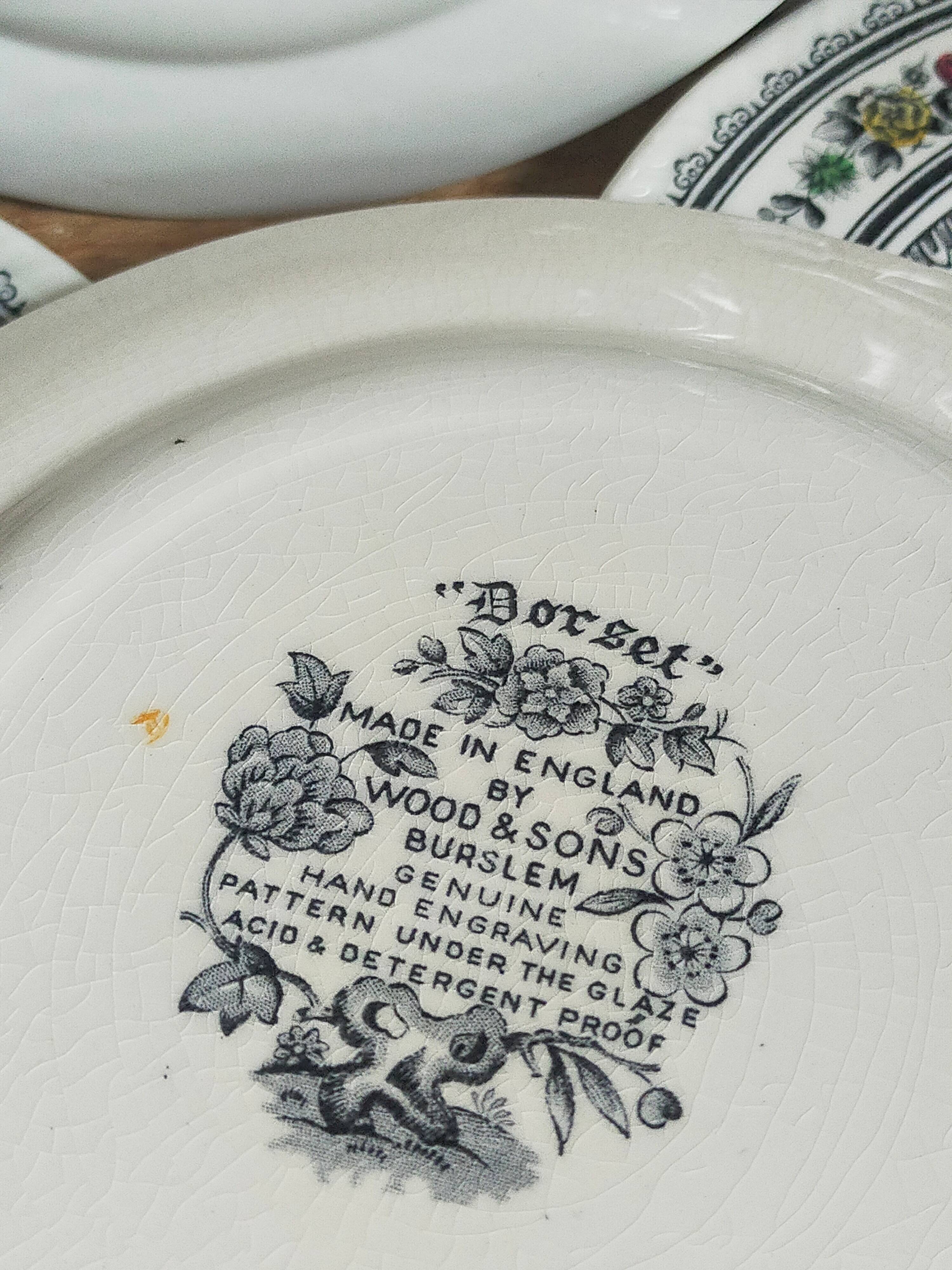 Six English porcelain dessert plates WOOD & SONS Dorset service