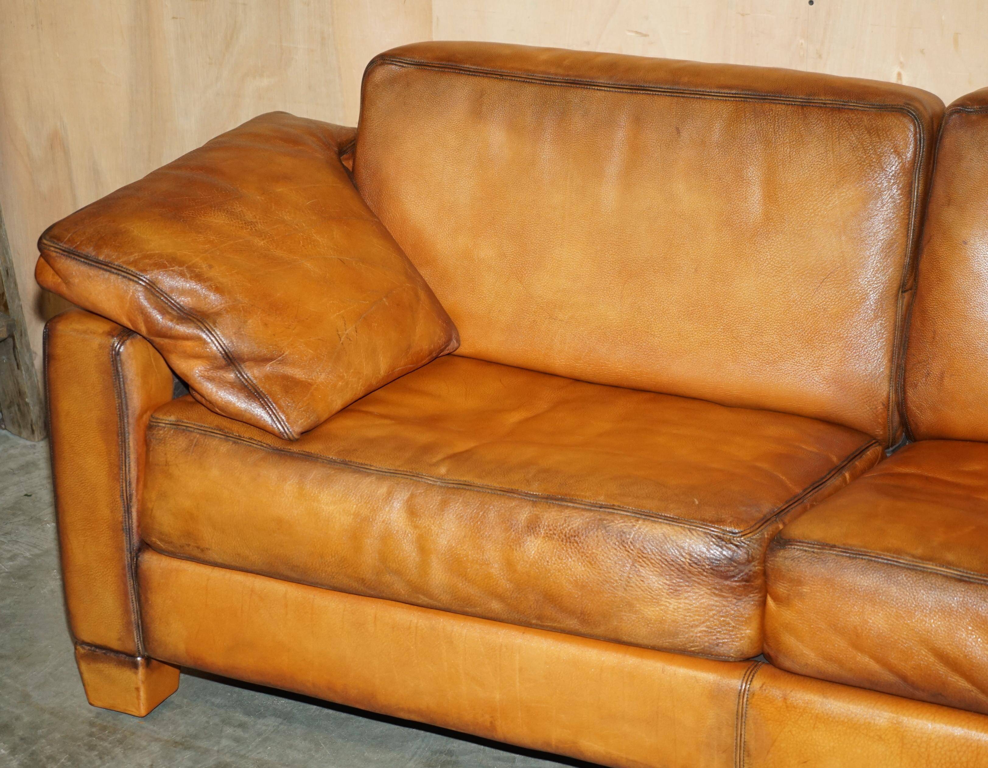 Three-seater sofa De Sede DS17 in restored leather.