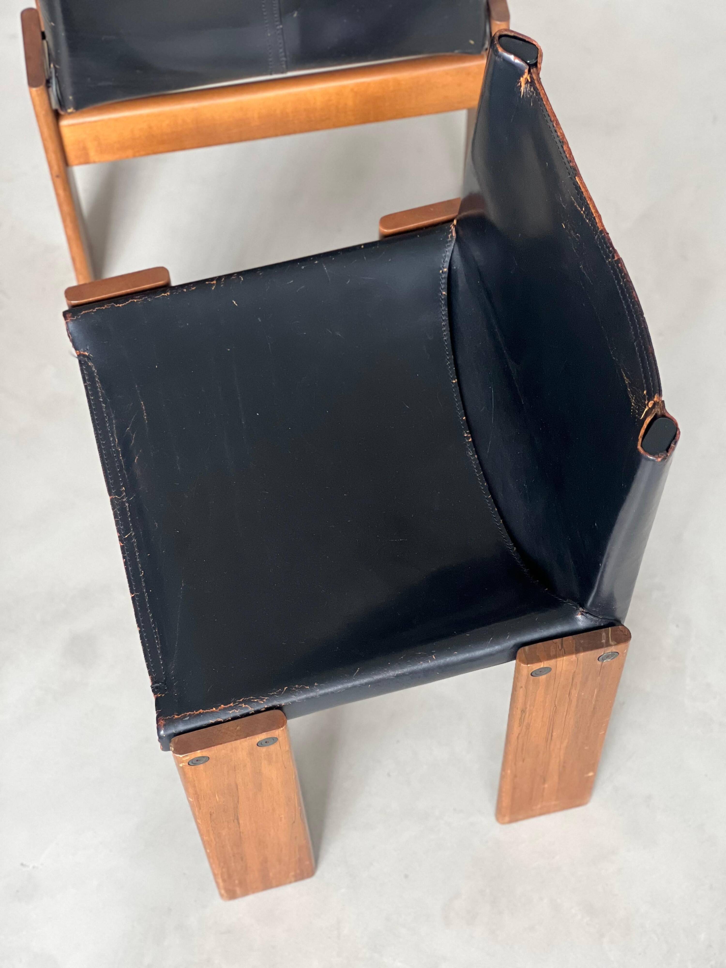 Chaises de salle à manger noires italiennes vintage et de collection par Afra et Tobia Scarpa