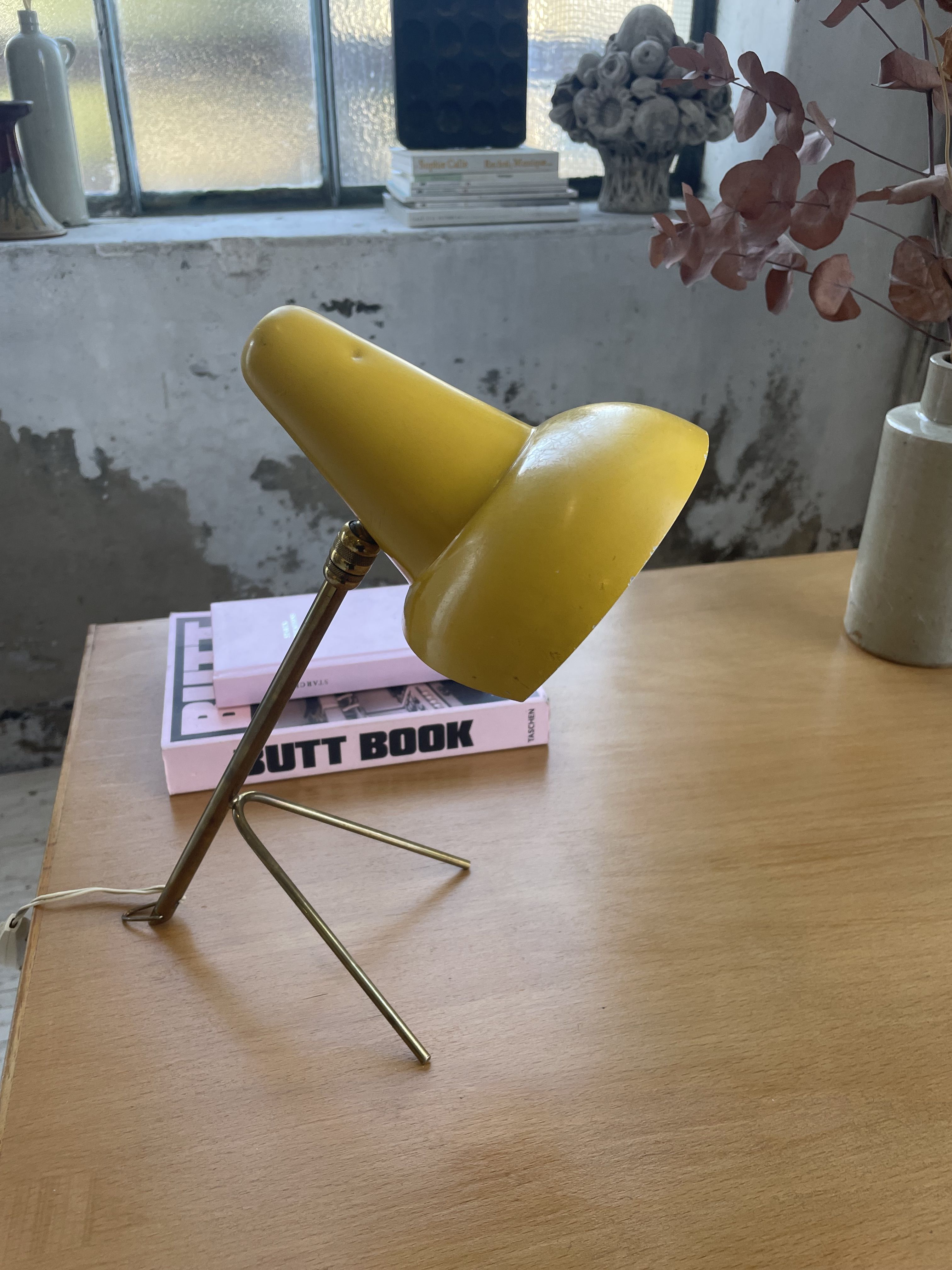 Lampe de bureau cocotte jaune