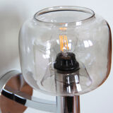 Applique vintage en métal chromé et globe en verre fumé gris design Disderot seventies