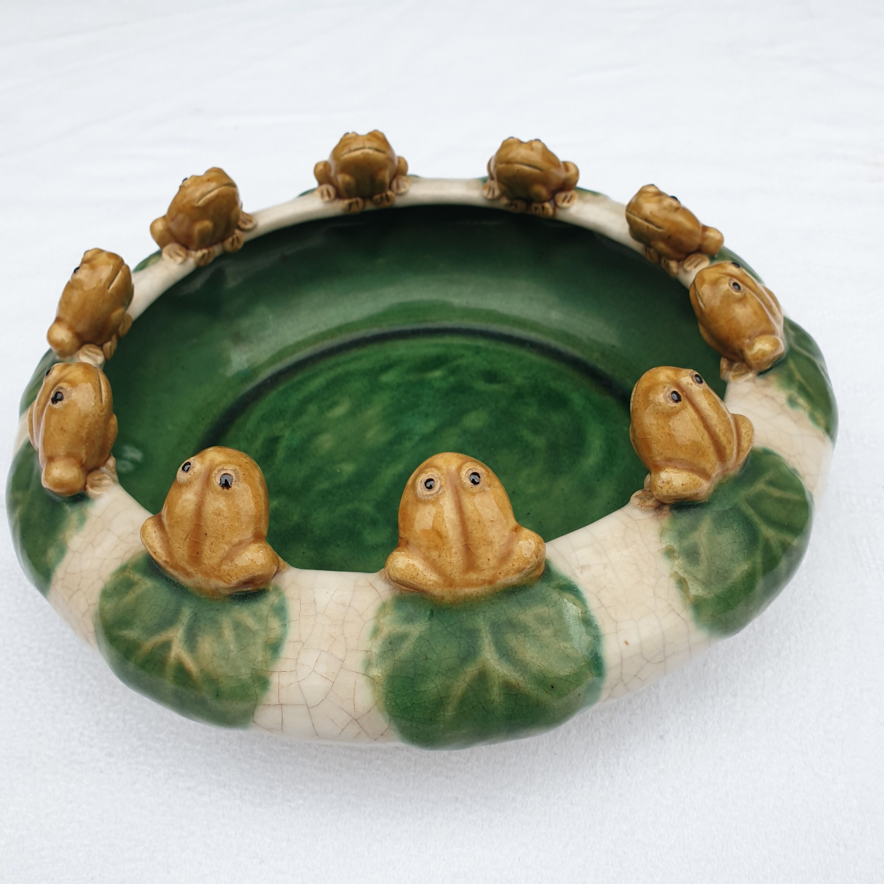 Vintage Majolica Ceramic Garden Cut