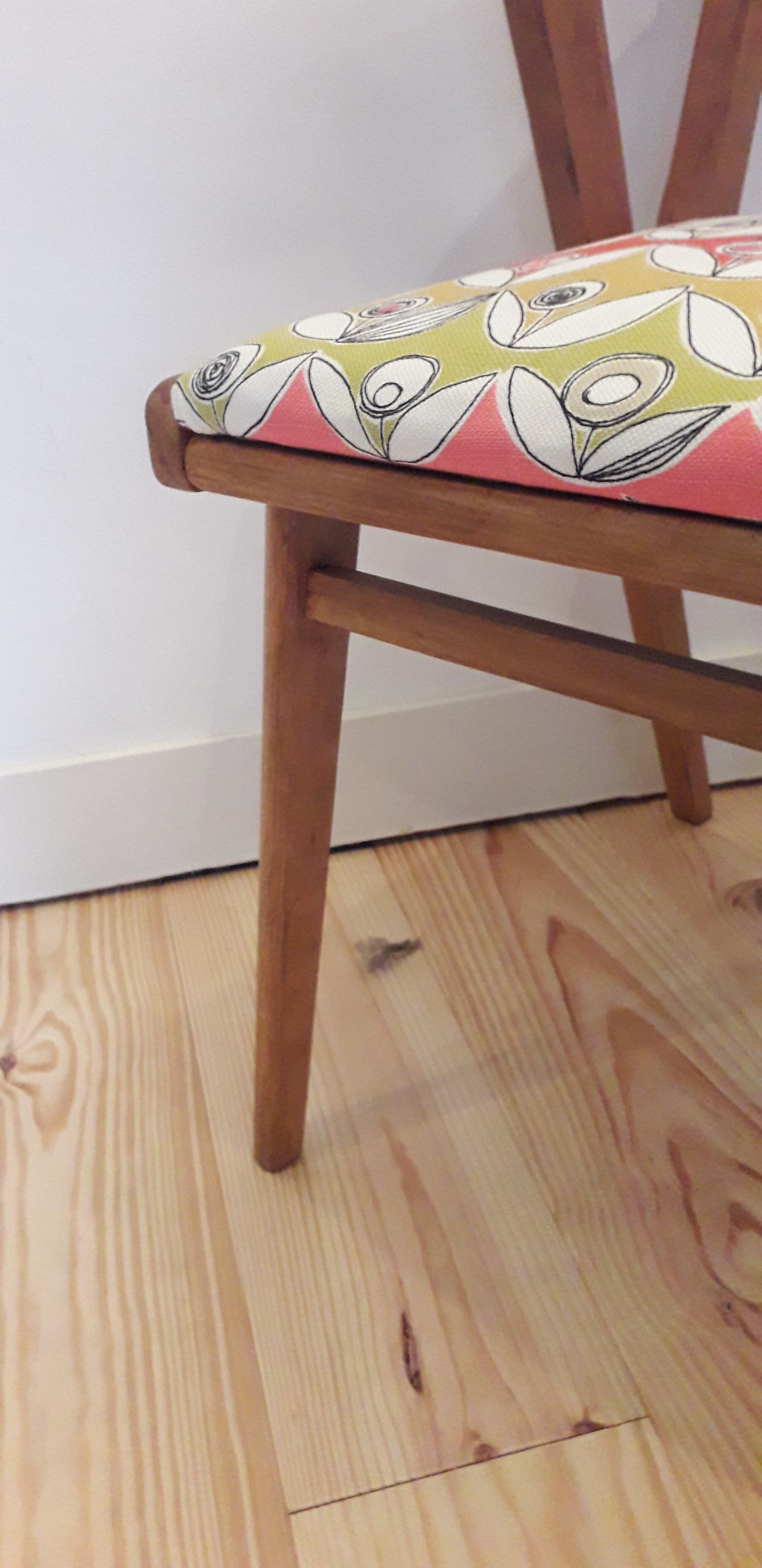 Armchair feet compass 60s
