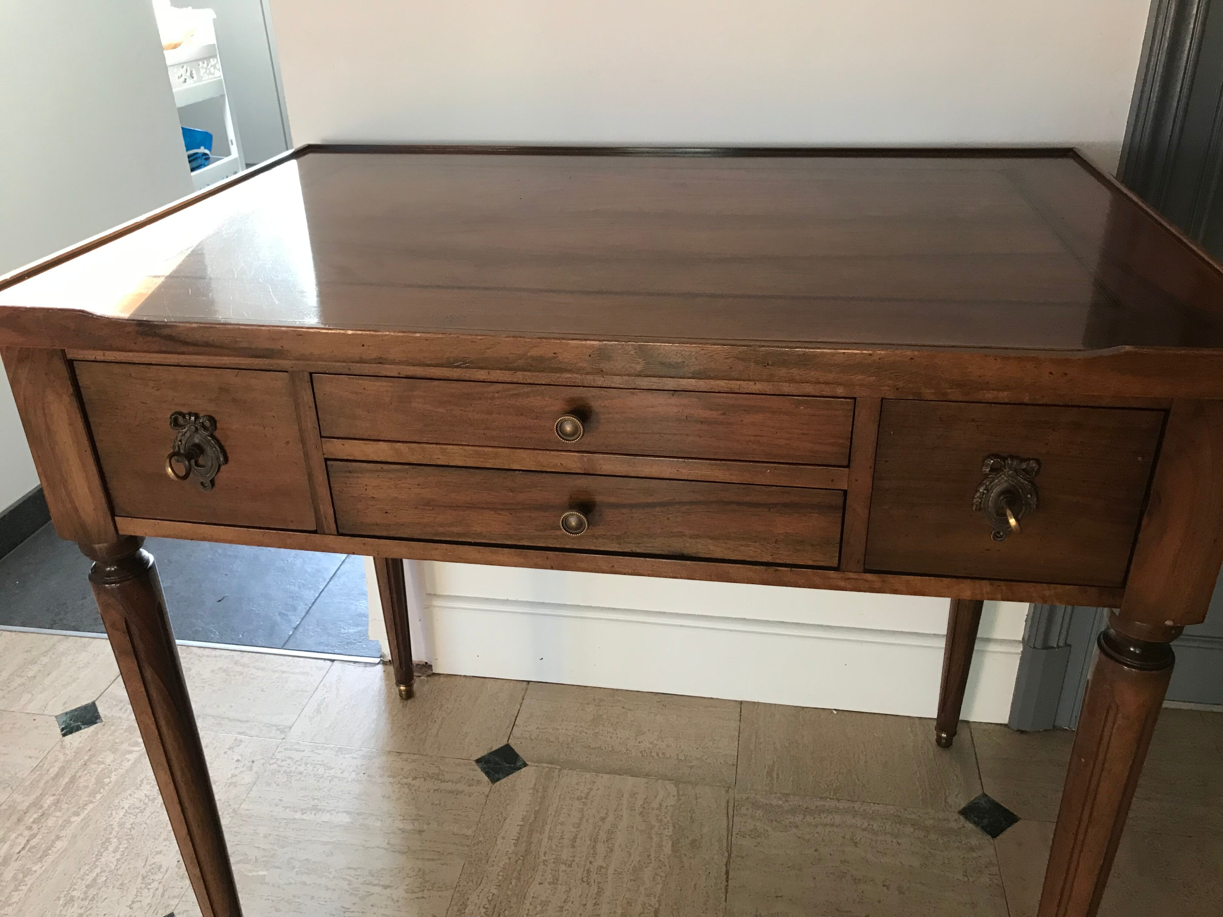 Desk