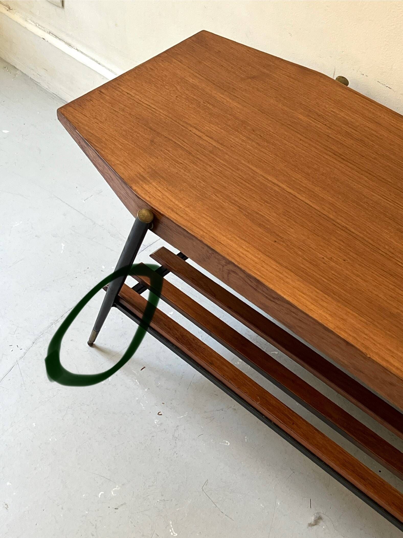 Mid-century coffee table with 2 mahogany wood tops and brass detail, Italy.