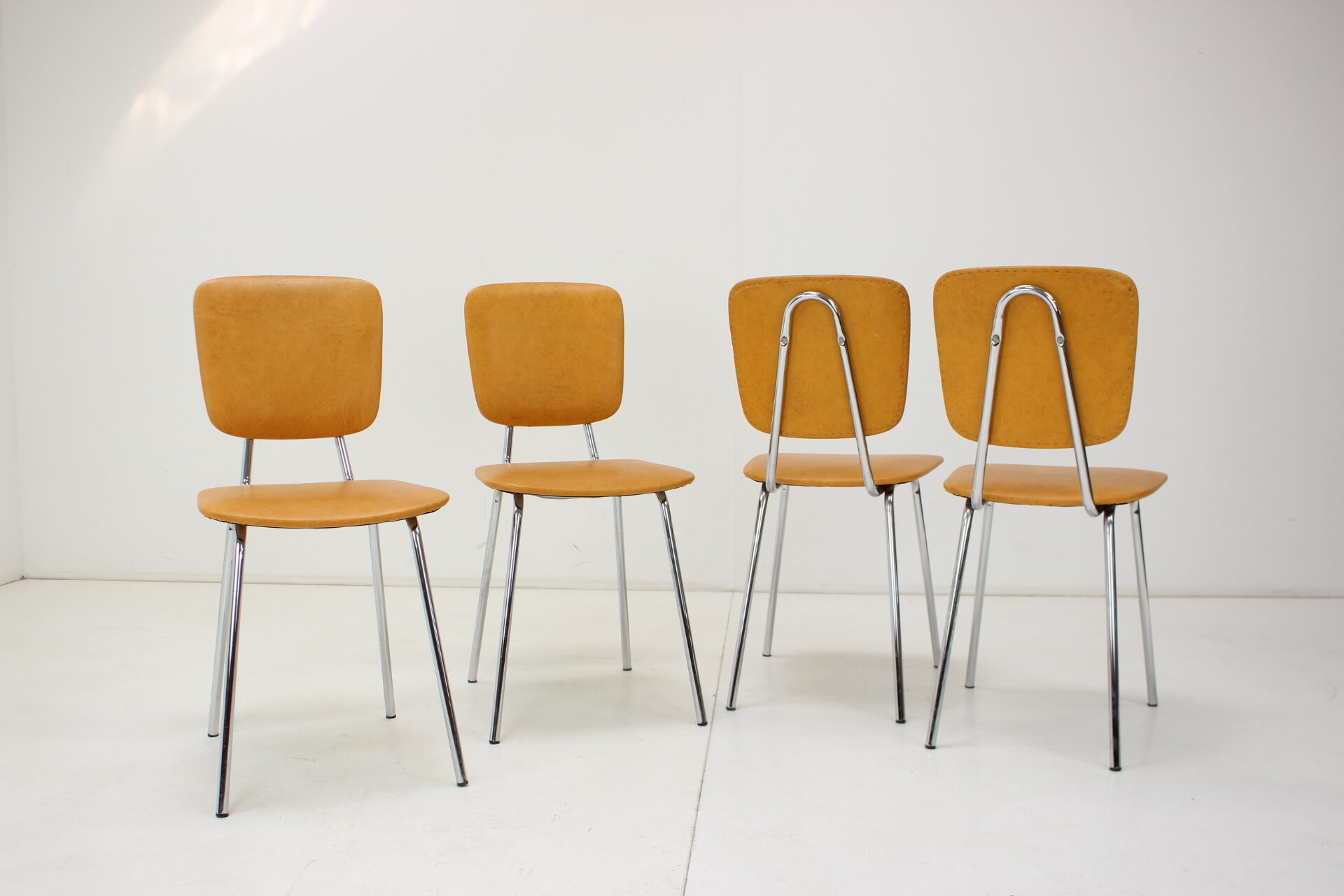 1970s Set of Four Dining Chairs, Czechoslovakia