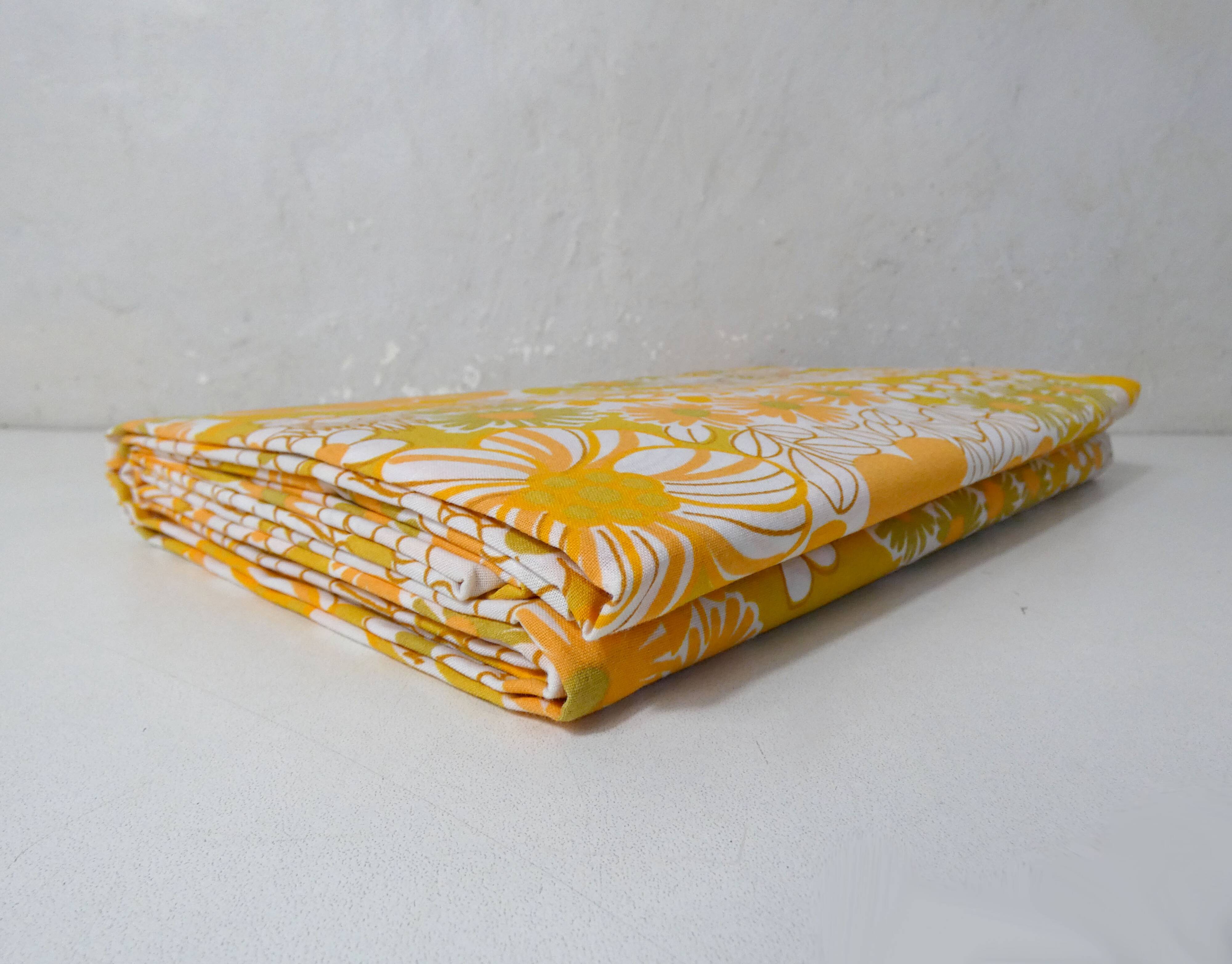 New sheet from the 70s orange flowers 240x300 vintage