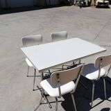 Set table and kitchen chairs in formica and skai