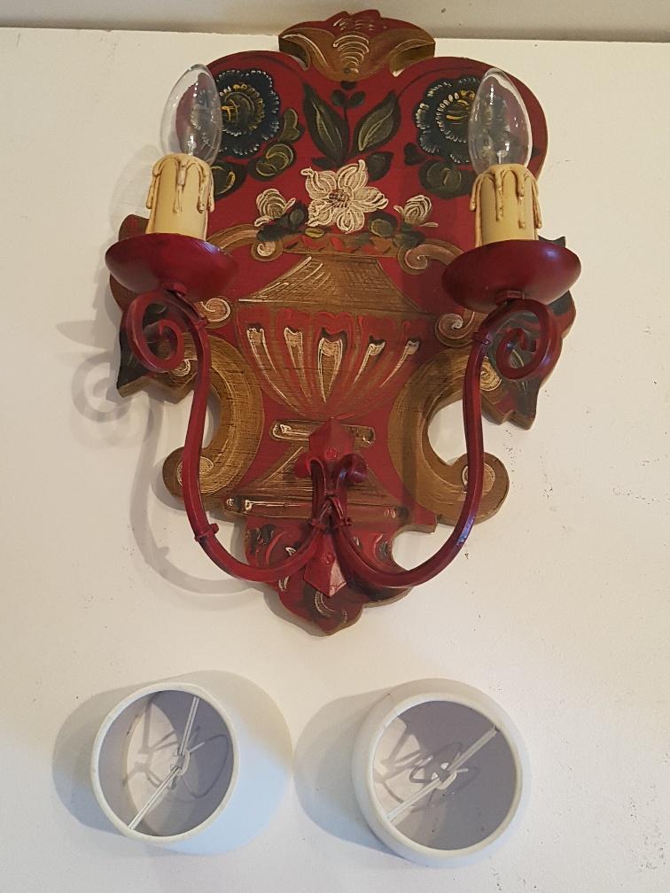 Paire d'appliques montagne vintage bois peint