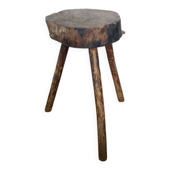 Brutalist tripod farm stool