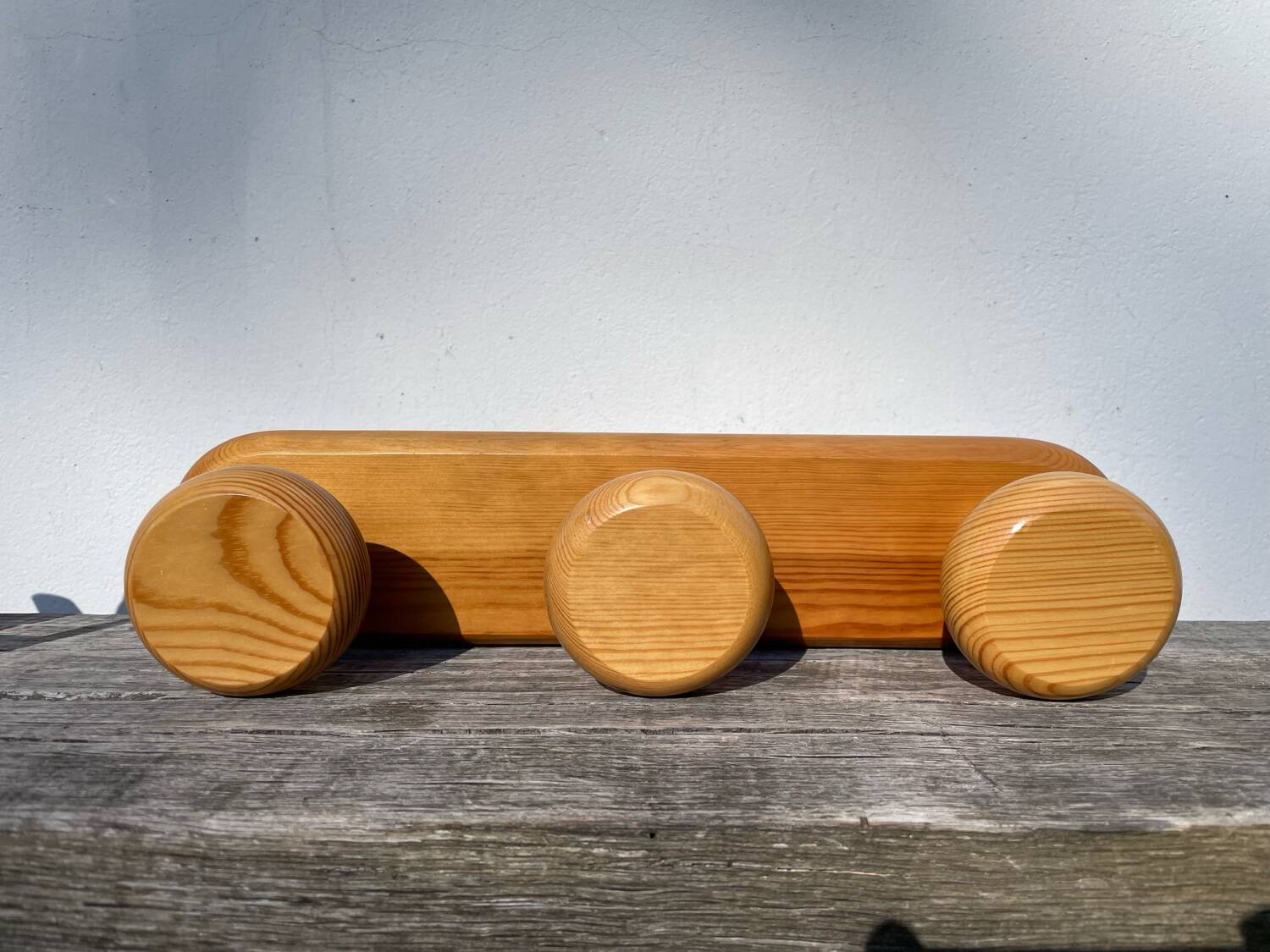 1980 pine wood wall coat rack