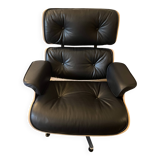 Charles Eames lounge chair