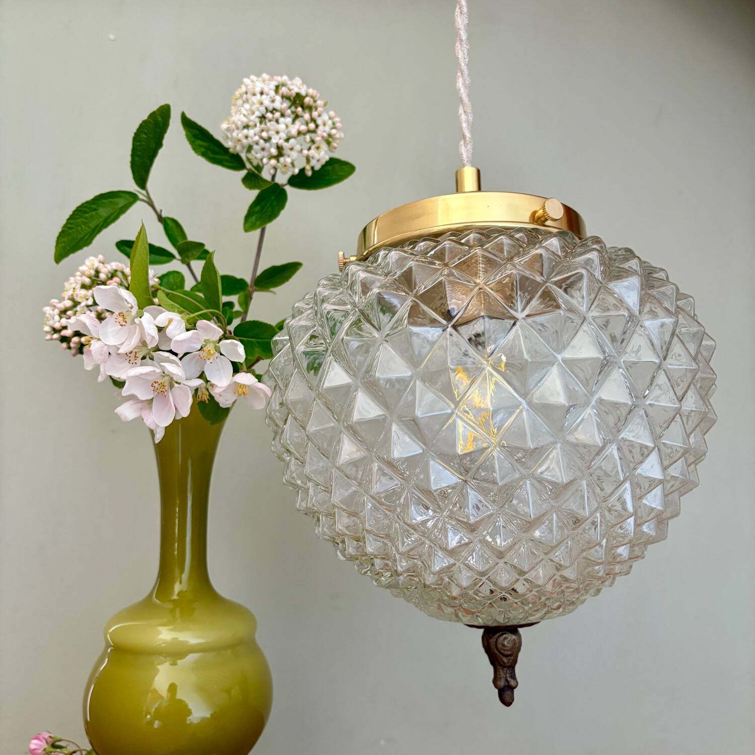 Vintage diamond-point glass globe pendant light
