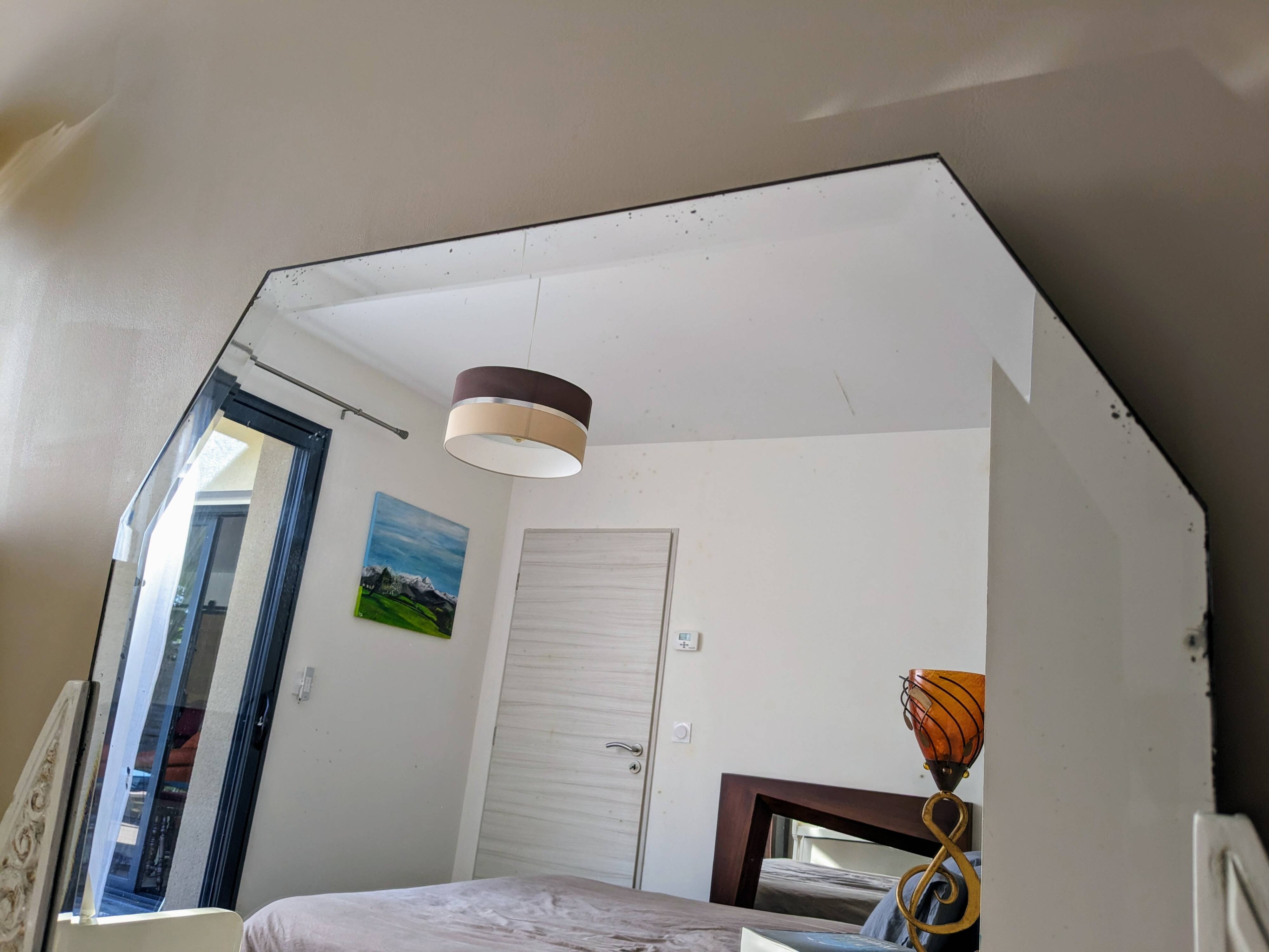 Hexagonal art deco mirror 131 x 88 cm