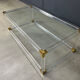 Table basse en laiton et lucite attribuée à Charles Hollis Jones, années 1970.