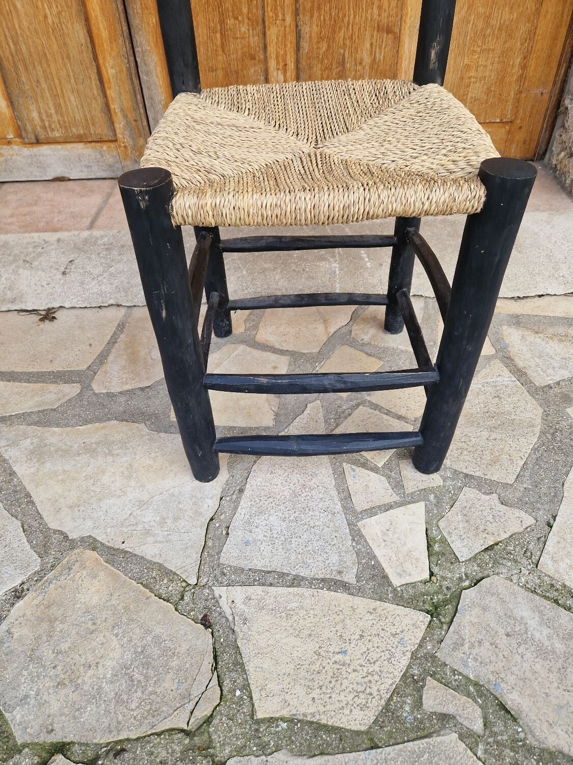 Brutalist straw-filled peasant chair