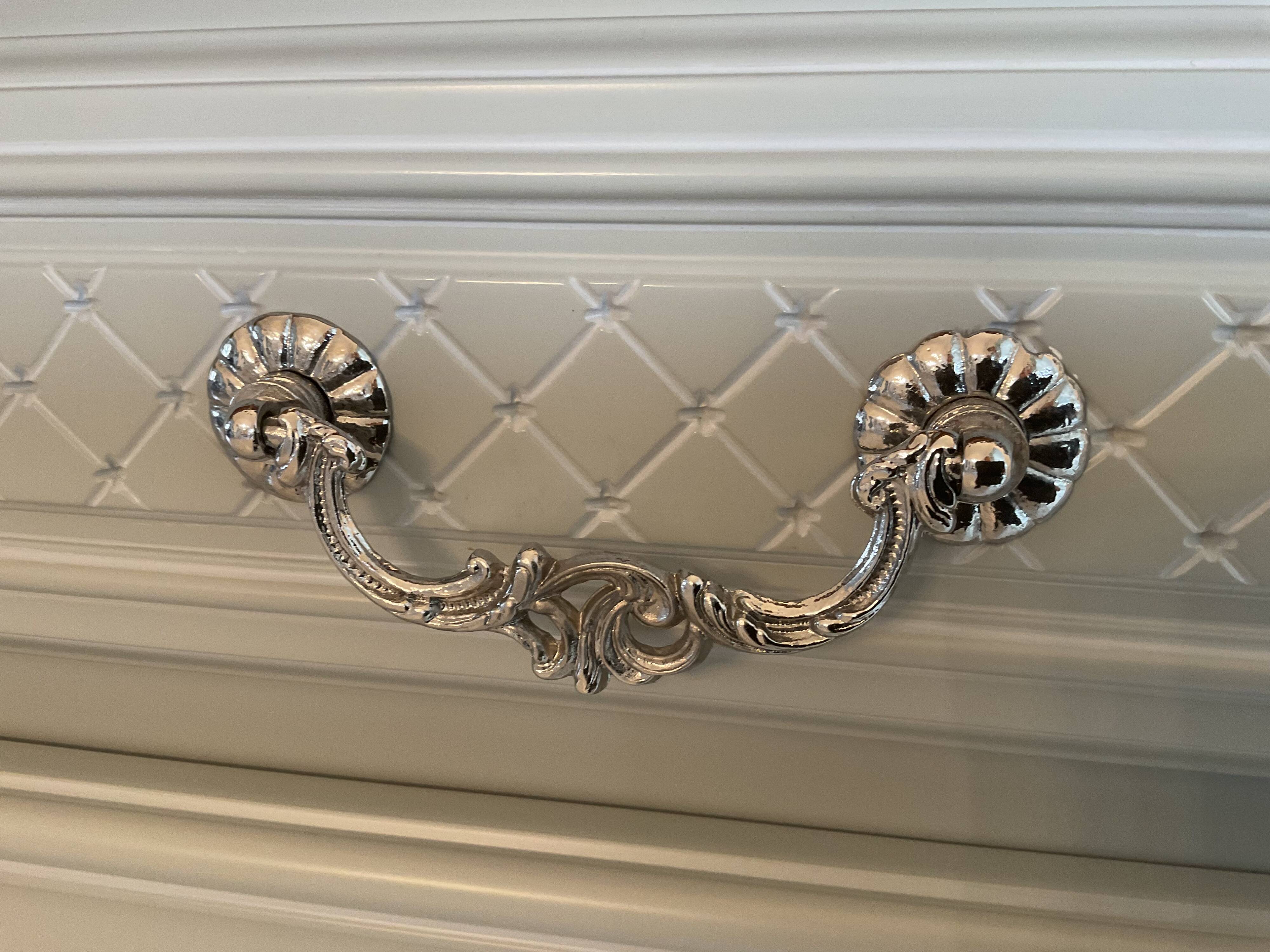 Louis XV buffet in grey patinated solid cherry wood in the Gustavian style.