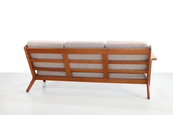 Canapé design danois en chêne par Hans Wegner modèle GE290 pour Getama