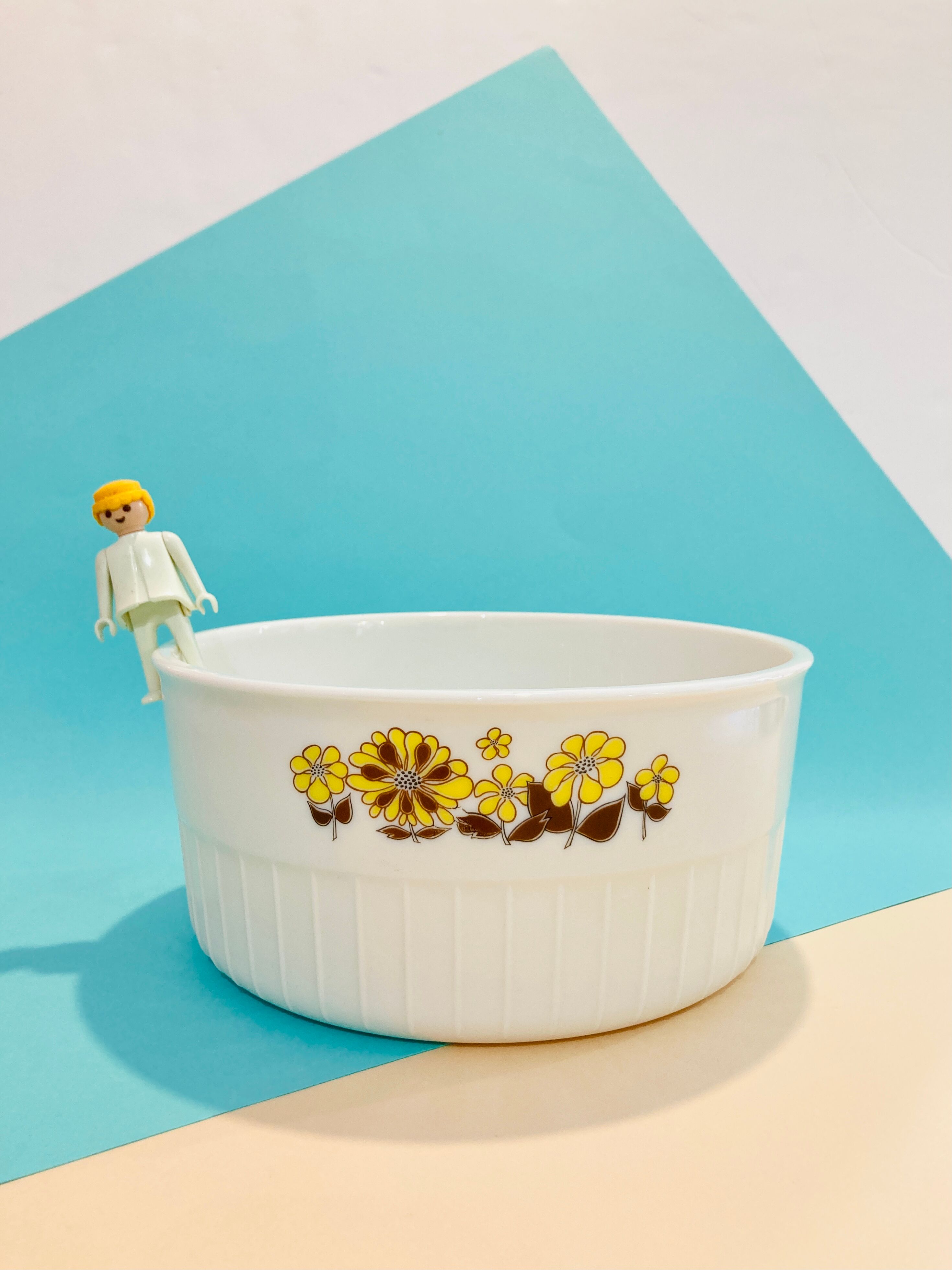 White glass bowl from the 70s sovirel