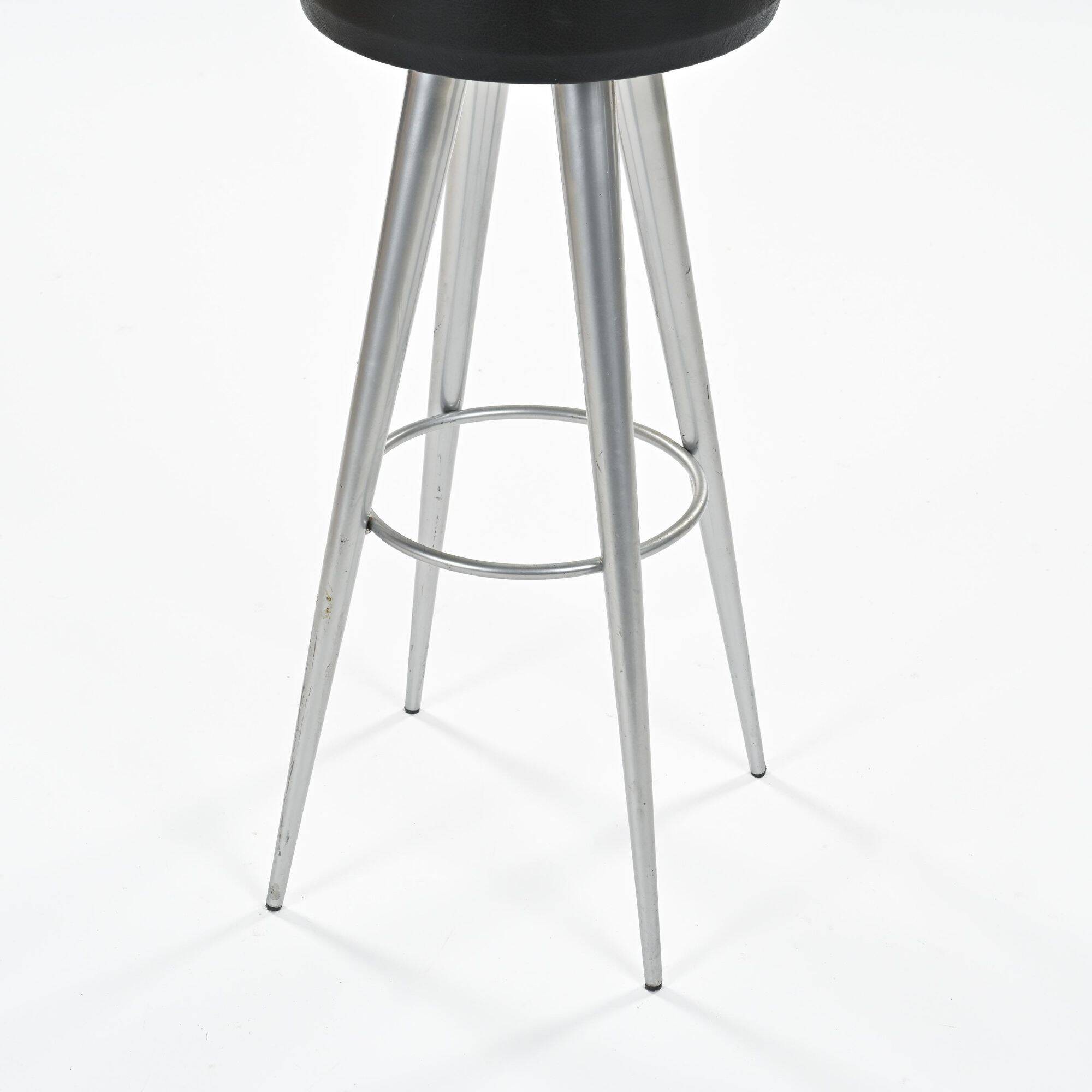 Suite de quatre tabourets modèle Golia par Maurizio Peregalli