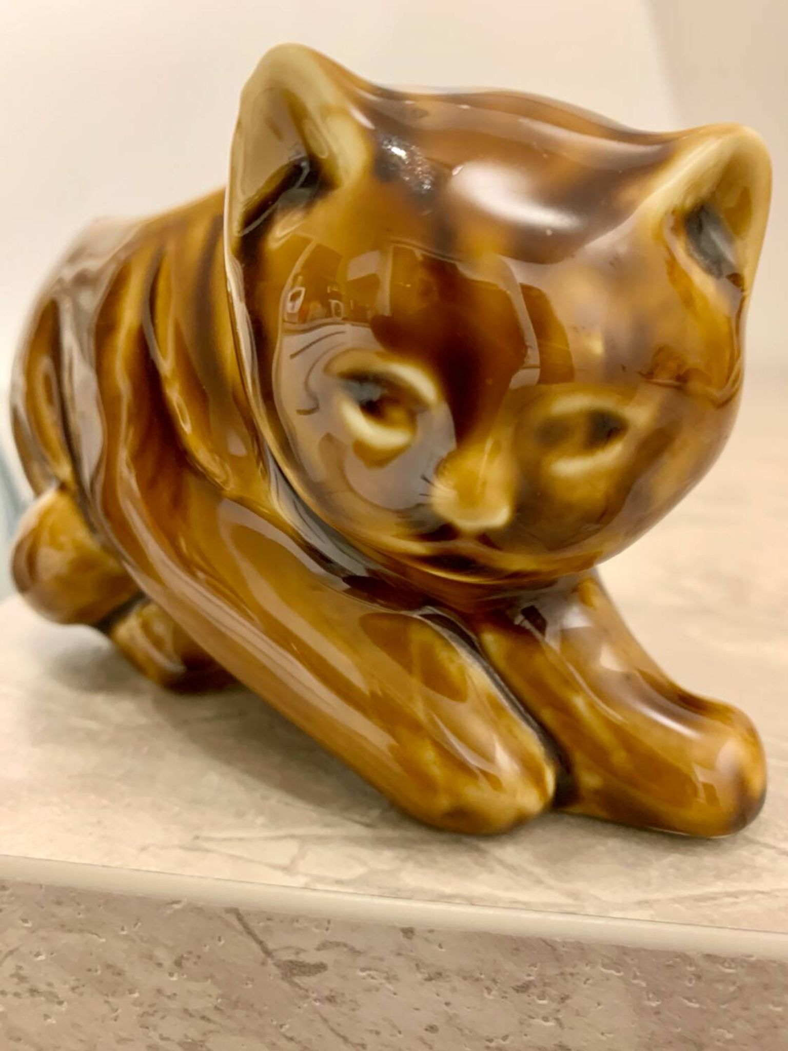 Rare vintage 80s small cat figurine