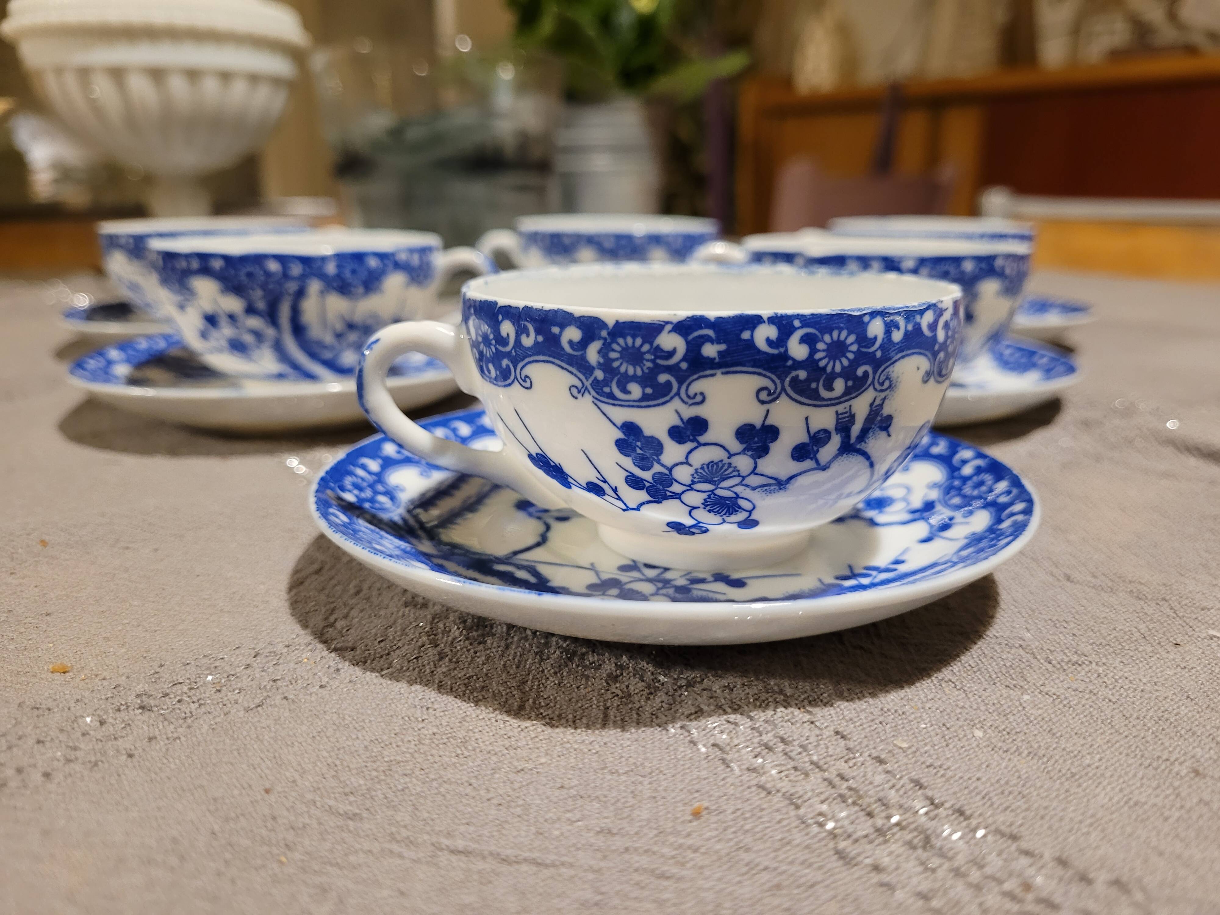 6 tea cups with saucers - Japan - antique