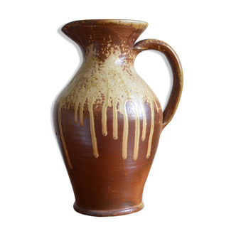 Large stoneware jug