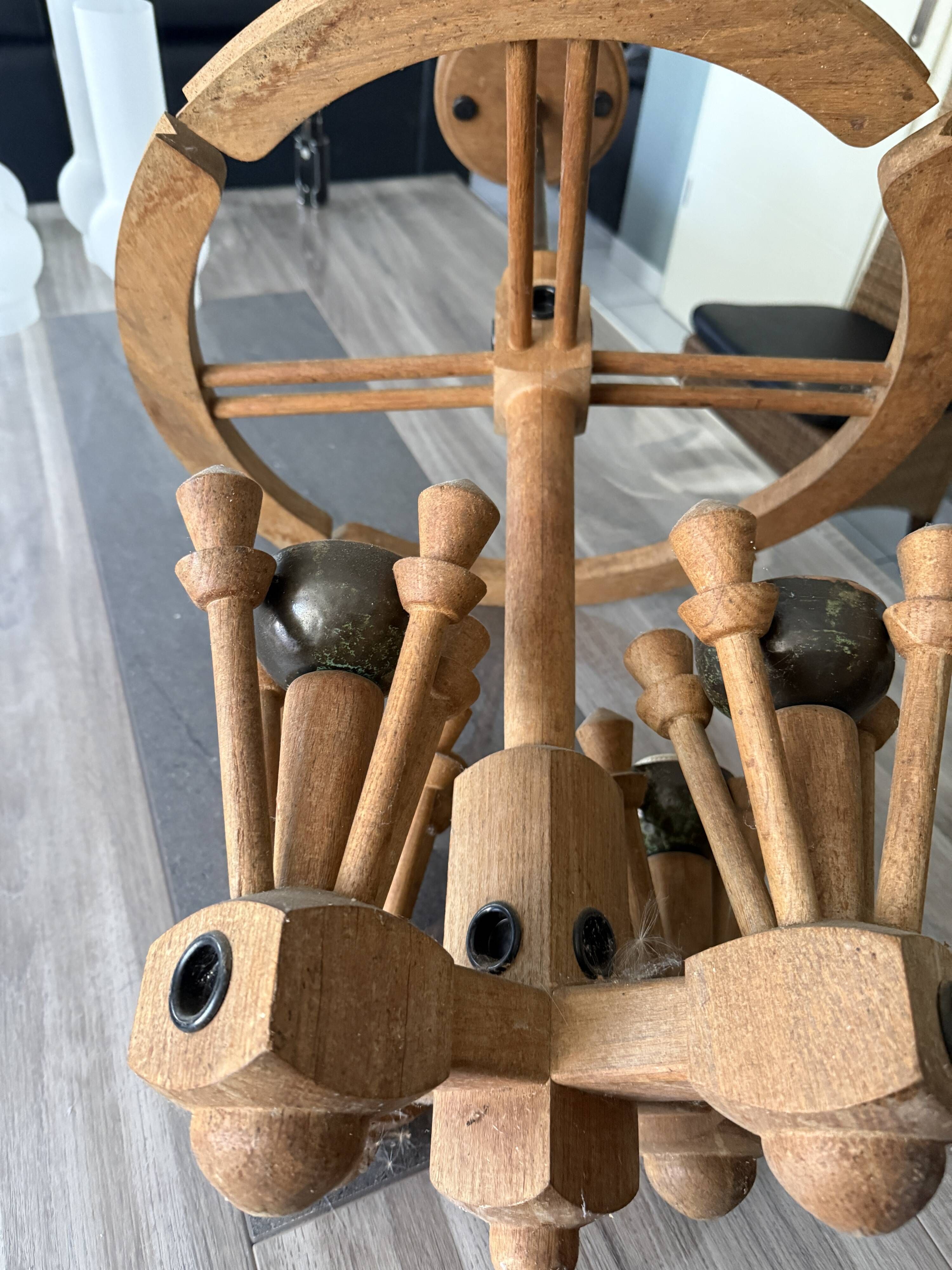 Lustre Guillerme & Chambron – Votre Maison – Chêne et opaline