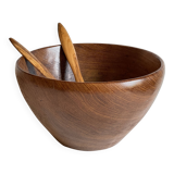 Scandinavian salad bowl in solid teak and cutlery