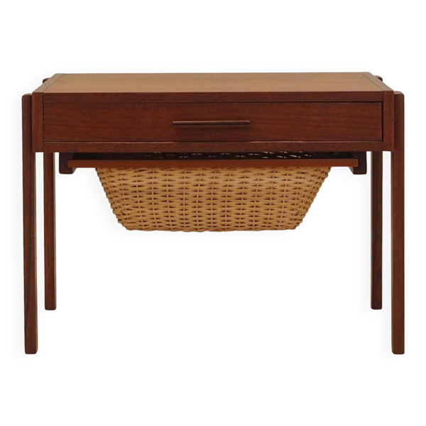 Table basse en teck, design danois, années 1970, production : Danemark