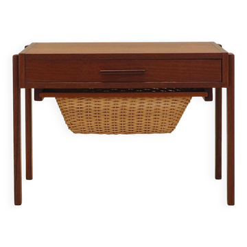 Teak coffee table, Danish design, 1970s, production: Denmark