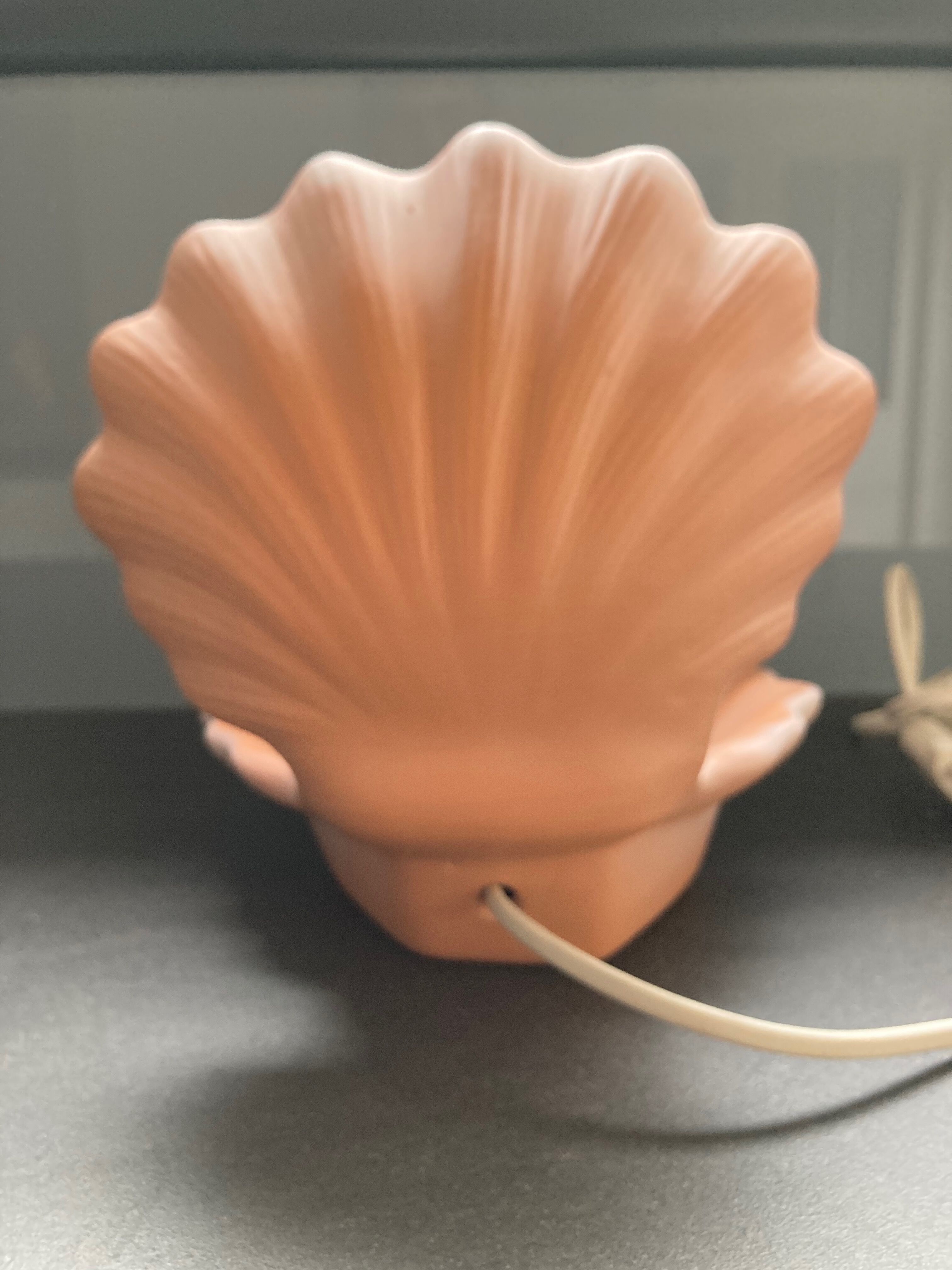 Lampe coquillage céramique et opaline années