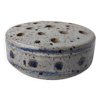 Stoneware flower vase