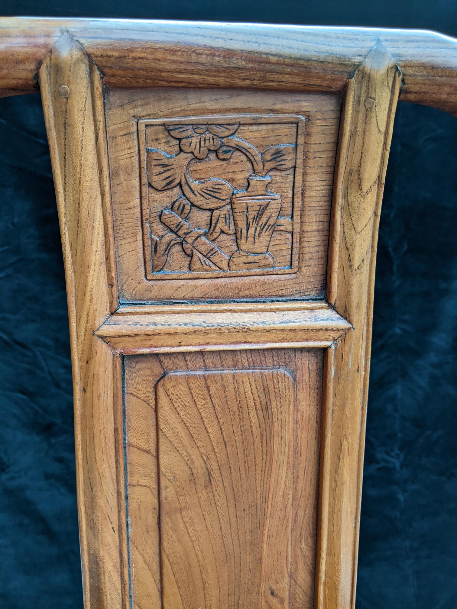 Chinese chair Qing