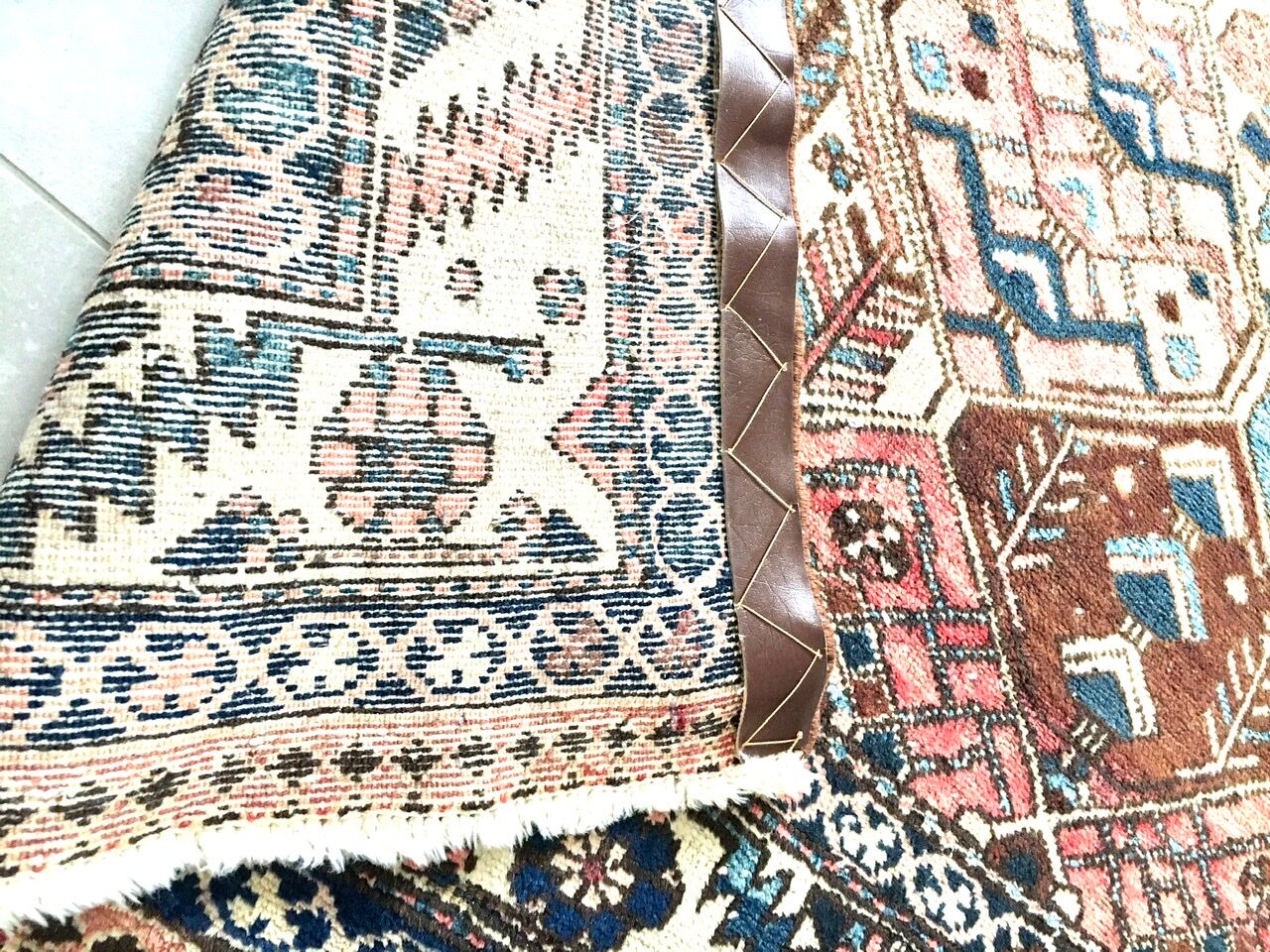 Handmade Iranian wool rug - 157x214cm