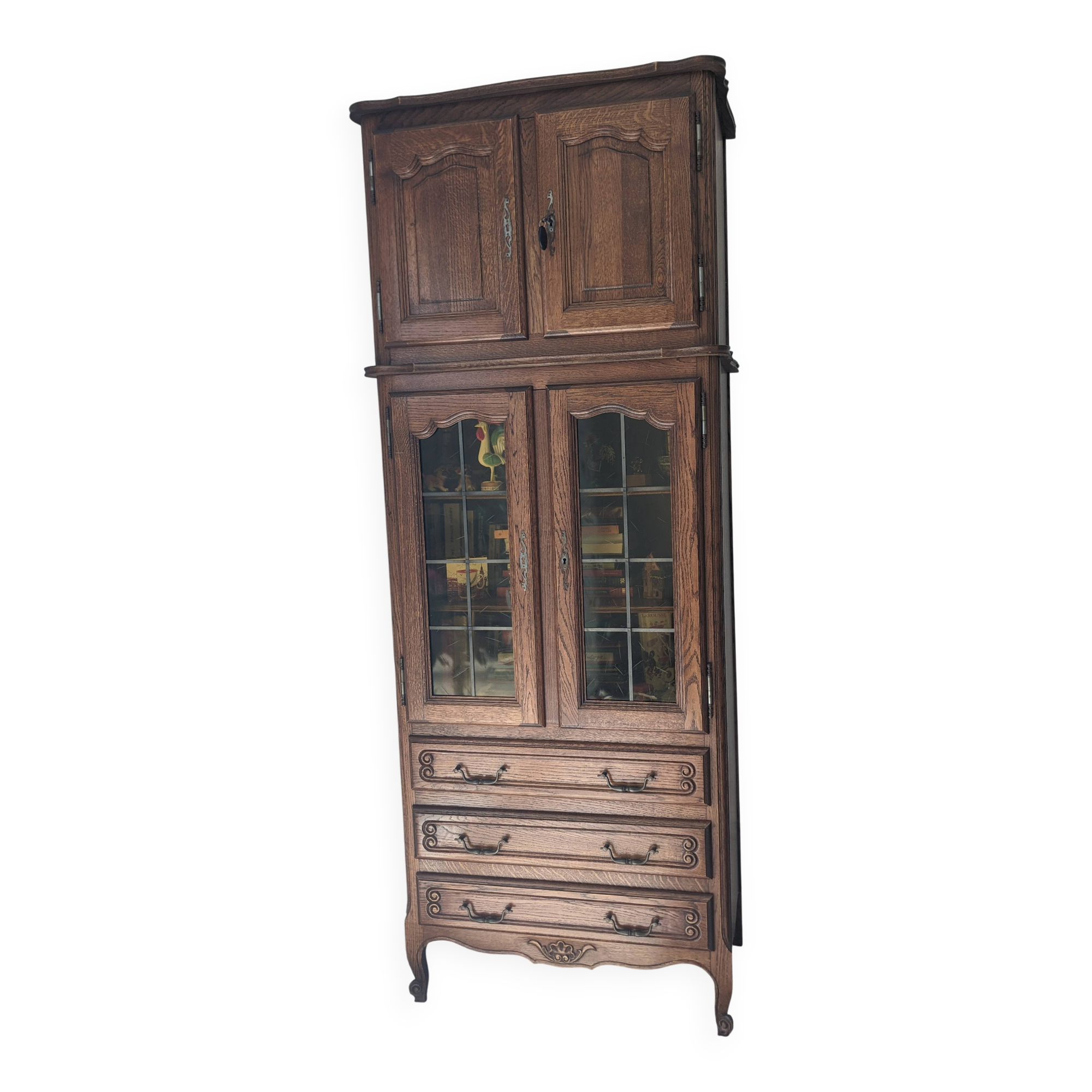 Vaisselier, meuble de rangement