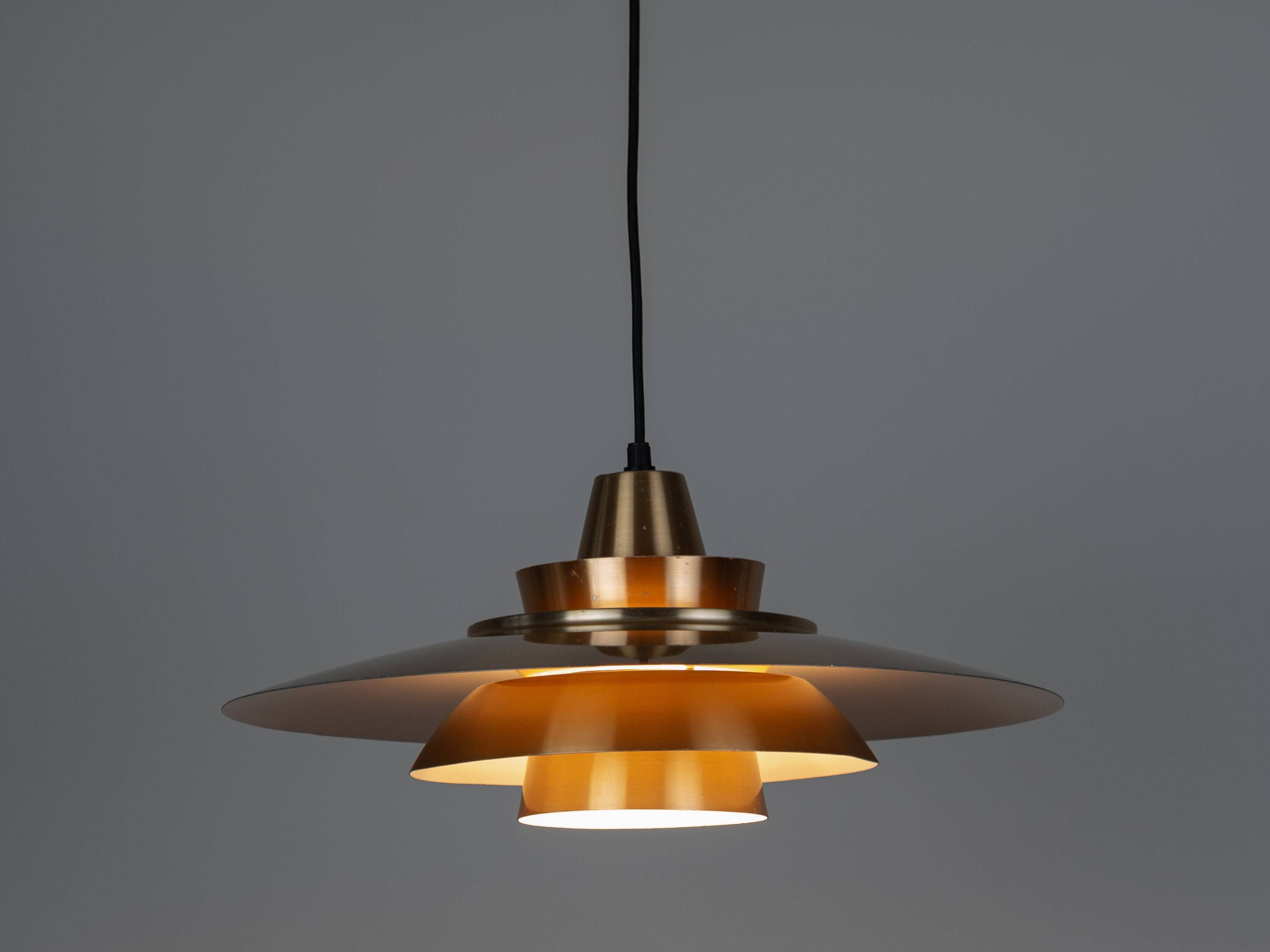 Pair of 2 Danish vintage lamps Superlight by David Mogensen, 1980s