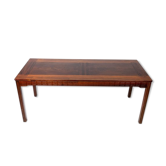 Table basse en bois de rose de design danois des années 1960.