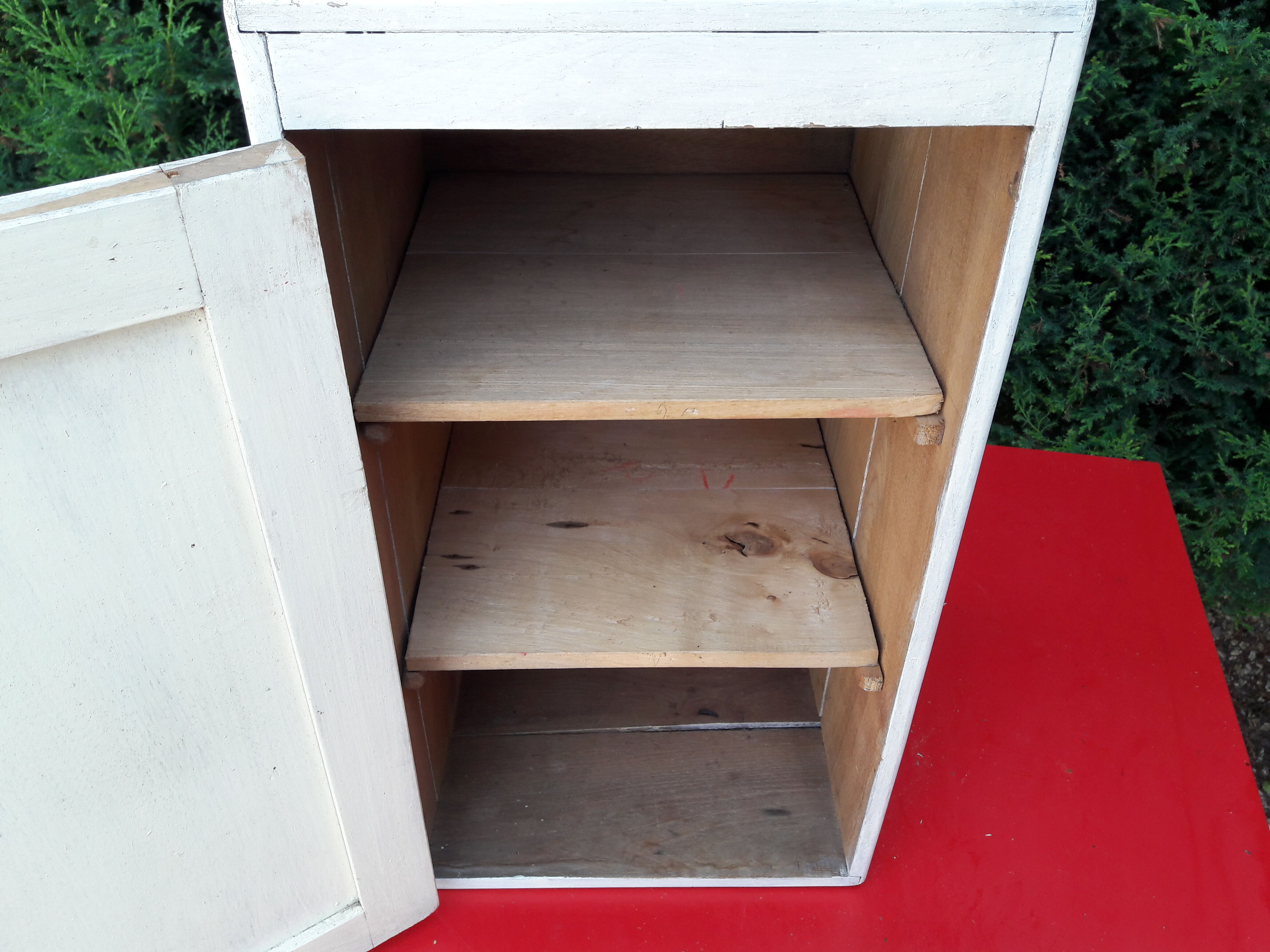 Armoire a pharmacie en bois